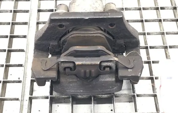 Rear brake caliper