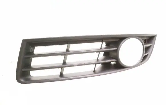 Volkswagen PASSAT B6 Front bumper lower grill 3C0853665A