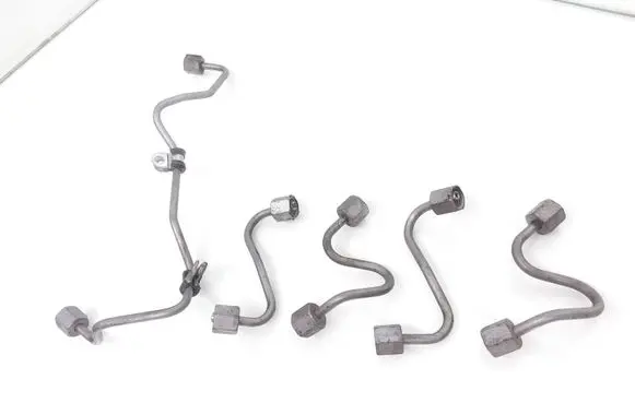 Mercedes-Benz CLA C117 X117 W117 Fuel injector supply line/pipe 