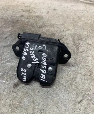 Nissan Qashqai J12 Tailgate/trunk/boot lock/catch/latch 90503075