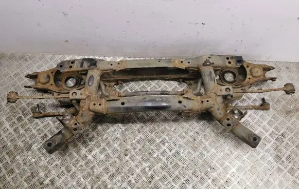 Toyota RAV 4 (XA40) Rear subframe 