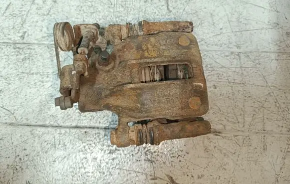 Audi A4 S4 B5 8D Rear brake caliper