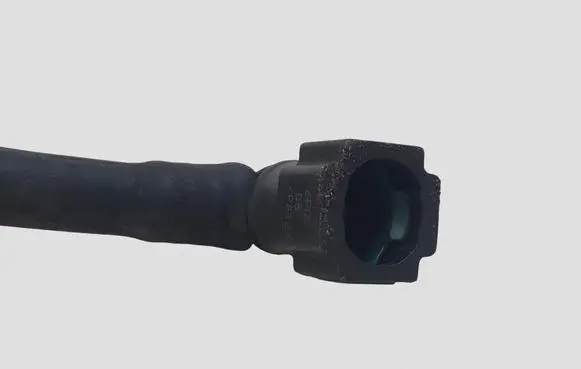 Citroen C-Crosser Fuel line pipe