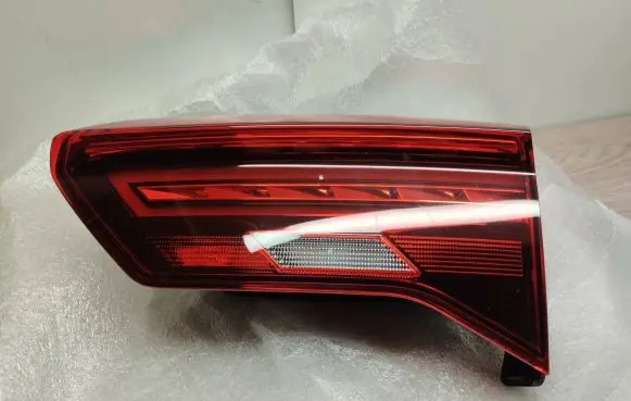 Volkswagen T-Roc Tailgate rear/tail lights 2GA945094B 2892000500 RE2892000500