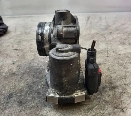 Opel Insignia A Throttle valve 55496779AA