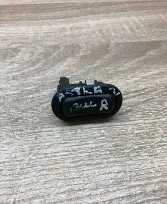 Opel Zafira A Electric window control switch 90561388 13363100