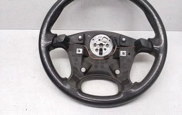 Opel Astra F Steering wheel 90447814