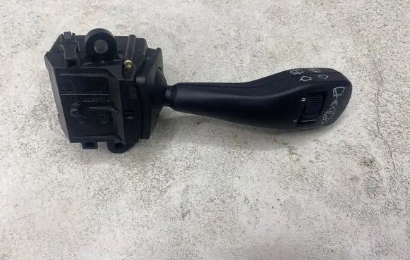 BMW 3 E46 Wiper control stalk 8363669 012040201