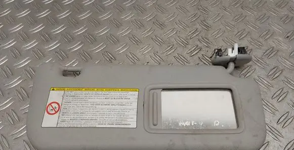 Toyota Auris 150 Sun visor