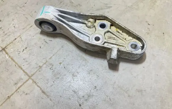 Gearbox mount