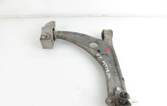 Volkswagen PASSAT B6 Front control arm 3C0407153B