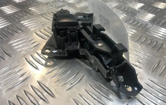 BMW 5 F10 F11 Armrest lock 03F1010023 1600320