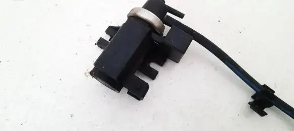 BMW 5 E39 Turbo solenoid valve 72279600 7.22796.002247906