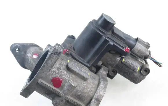 Volkswagen Caddy EGR valve 03G129637A 03G131502