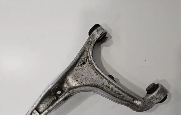 Maserati Levante Front lower control arm/wishbone 06701063600 6701063600 06701063600RH