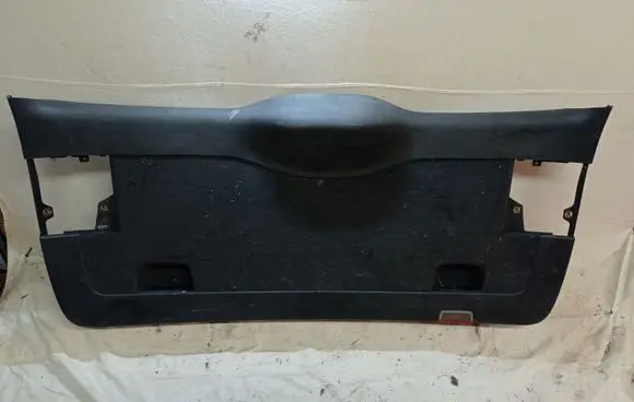Volkswagen Touareg I Tailgate trim 7L6867605