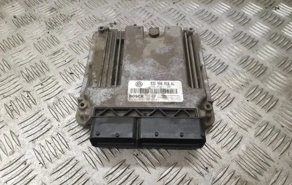 Volkswagen Touran I Engine control unit/module 03G906016AL