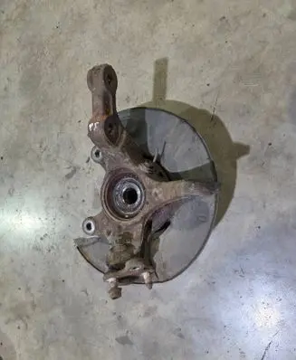 Honda CR-V Front wheel hub