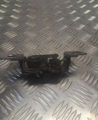 Chevrolet Corvette Loading door lock 