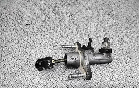Honda Civic Clutch master cylinder