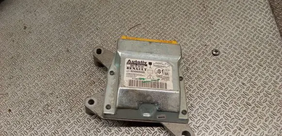 Renault Espace - Grand espace IV Airbag control unit/module 605786000 8200435005