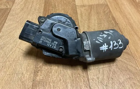 Opel Insignia A Wiper motor 13227392 AV1590601415
