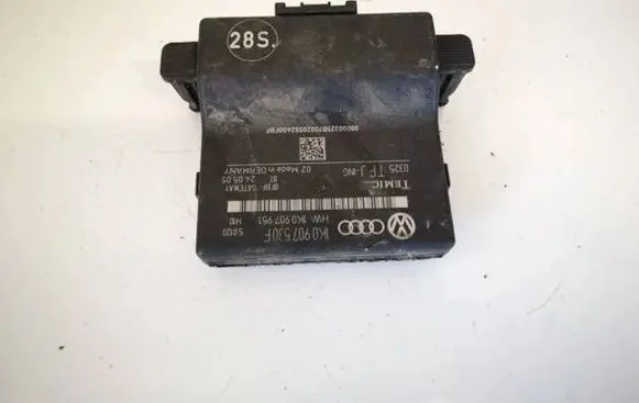 Volkswagen Golf Plus Door control unit/module 1k0907530f 1k0907951