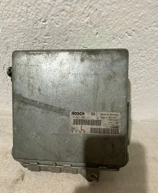 Peugeot 605 Engine control unit/module 9615766180 0281001212