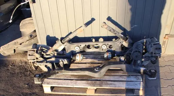 Audi Q5 SQ5 Rear axle beam 8R0505235N