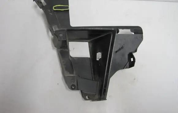 Renault Austral Front bumper mounting bracket 097439 628631496R