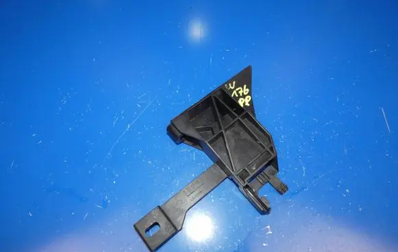 Mercedes-Benz A W176 Front bumper mounting bracket A2466210230 A2466210234 0510028300