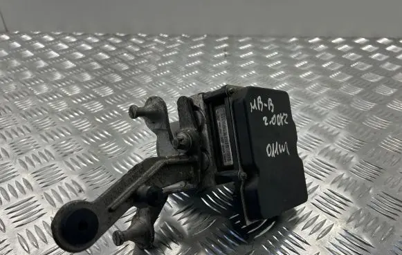 Mercedes-Benz B W245 ABS Pump 0265951352