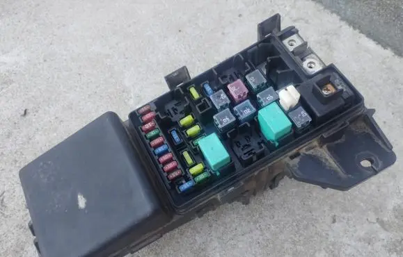 Honda Accord Fuse module