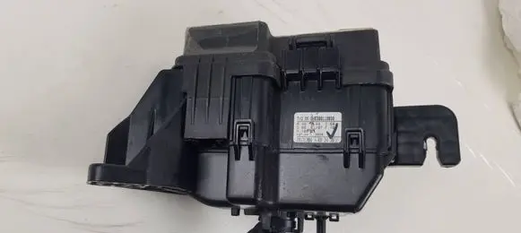 KIA Stinger Fuse module 91950J5710