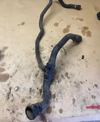 Ford Galaxy Engine coolant pipe/hose 6G918286EF