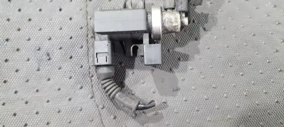 Audi A4 S4 B6 8E 8H Turbo solenoid valve 8E0906627A 7.22903.35