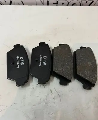 Mitsubishi Galant Brake pads (rear) LP533