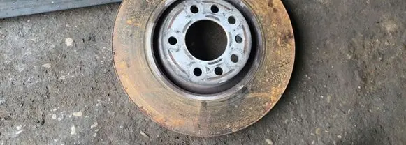 Opel Zafira B Front brake disc