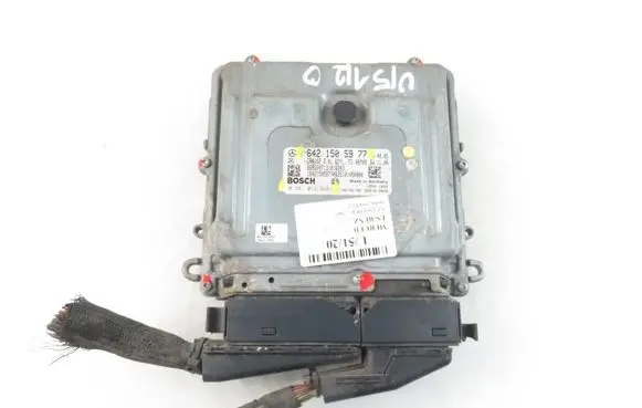 Mercedes-Benz GL X164 Engine control unit/module 0281013948 6421505977