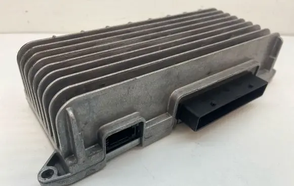 Audi A6 S6 C6 4F Sound amplifier 4F0910223K