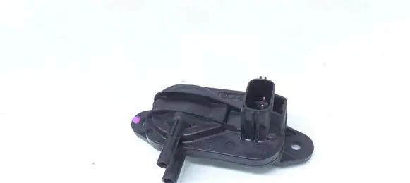 Ford Mondeo Mk III Exhaust gas pressure sensor 3M5A5L200AB