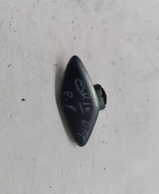 Renault Clio IV Front tow hook cap/cover