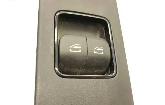 Mercedes-Benz Sprinter W907 W910 Electric window control switch A9079054507 A9077221000