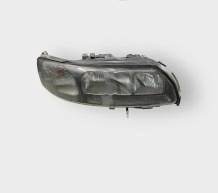 Volvo V70 Headlight/headlamp 89004806 8620687