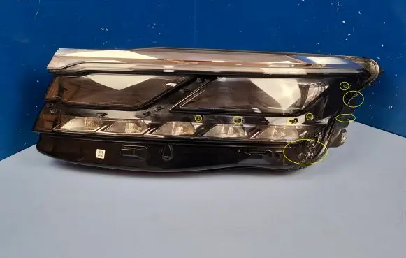 Volkswagen Touareg III Headlight/headlamp 761941081 1EX01314305