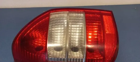 Opel Zafira A Rear/tail lights 62280