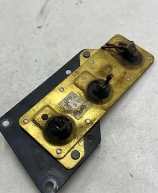 Audi 80 90 S2 B4 Coolant fan relay R3R35R65 4A0959493A CGSR1392