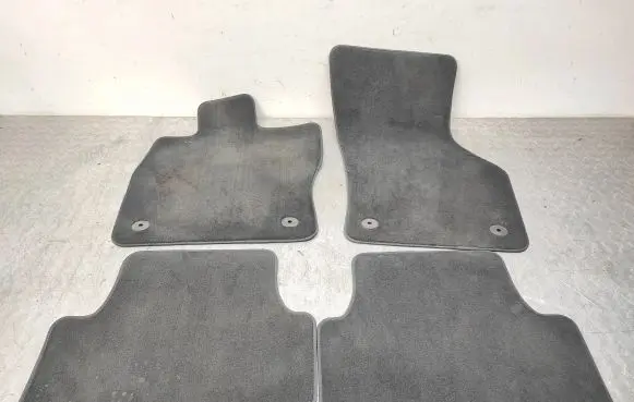 Audi A3 S3 8V Car floor mat set 8V4864452 G5LTAC8E0A5