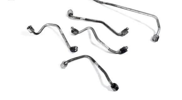 Toyota Corolla Verso AR10 Fuel injector supply line/pipe 