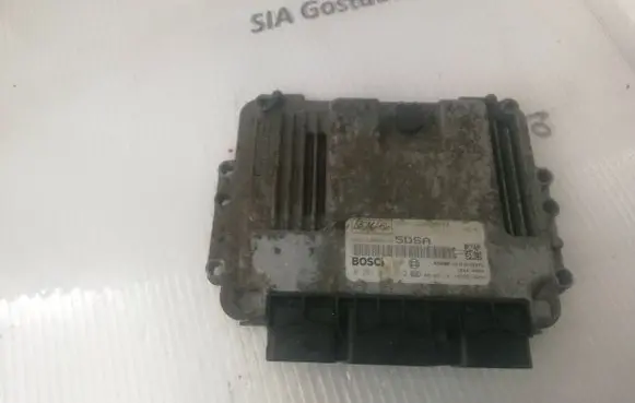 Ford Focus Engine control unit/module 0281011612